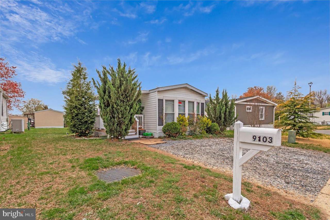 9103 Columbine Lane - Photo 1