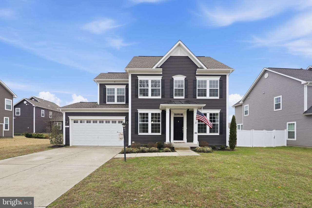 2413 Belden Lane - Photo 1