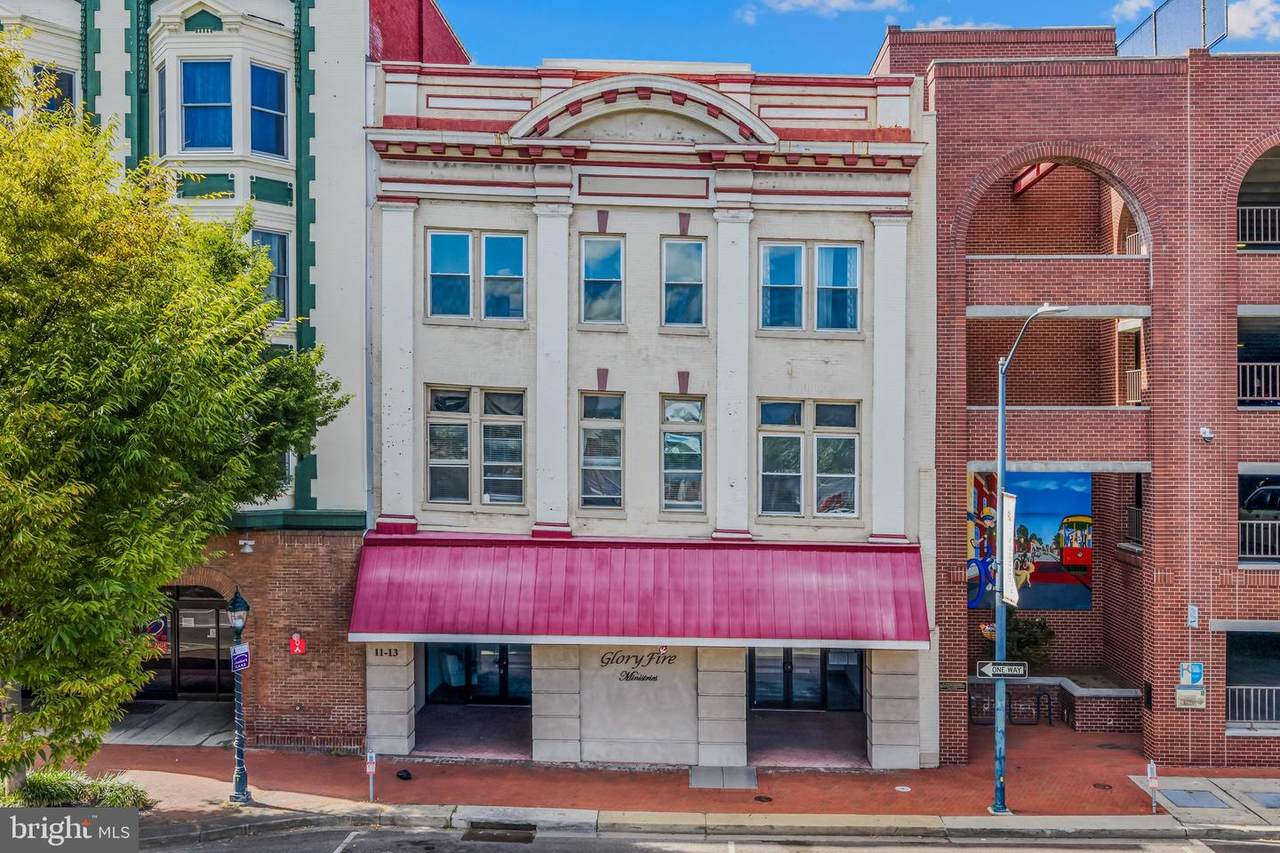 11-13 Potomac Street - Photo 1