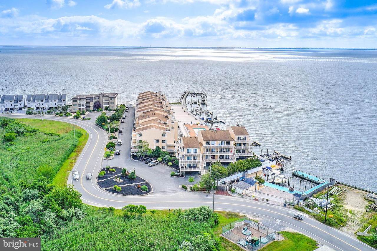 401 Bay Shore Drive - Photo 1