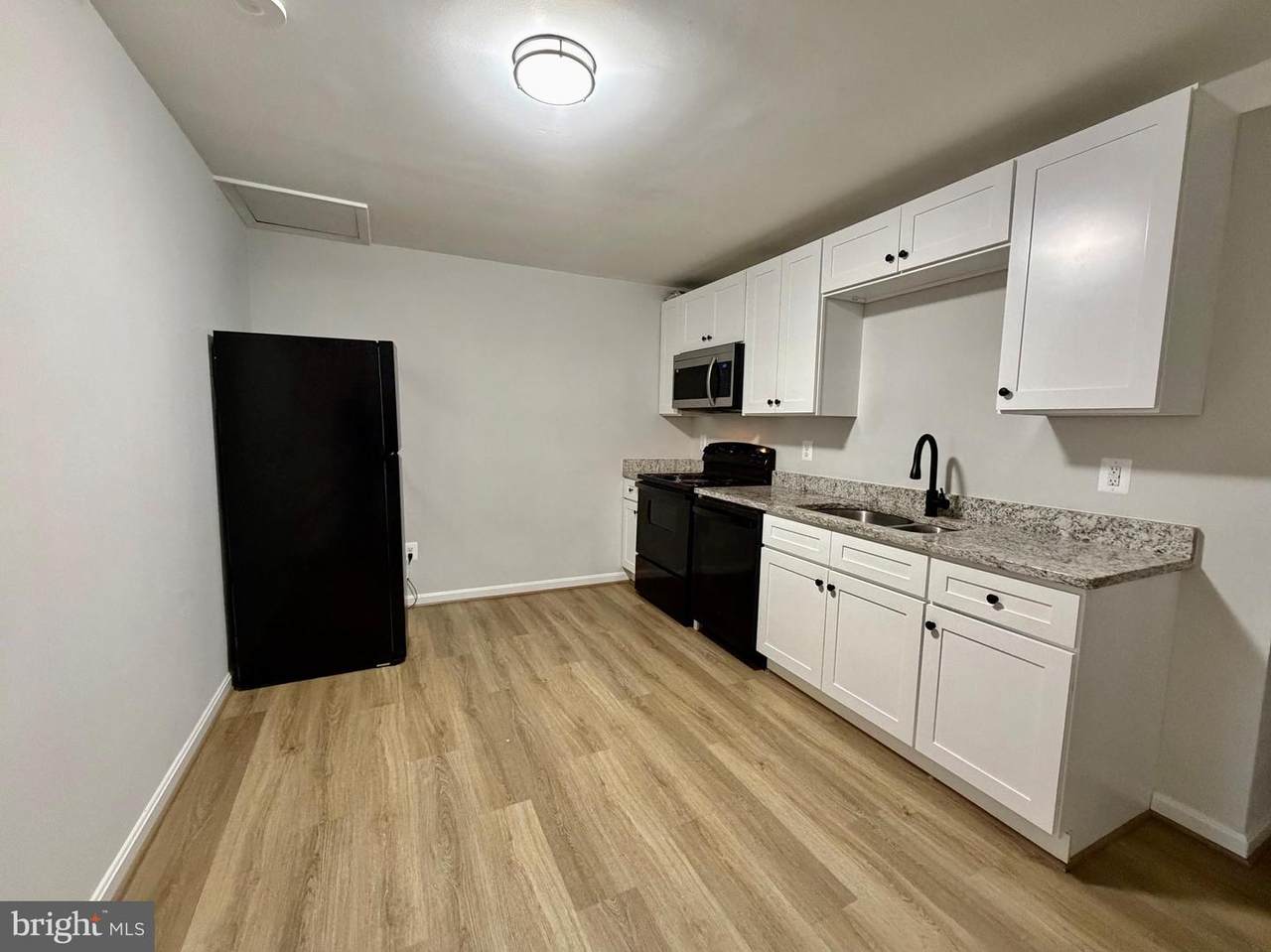 17476 Piney Point Road - Photo 1