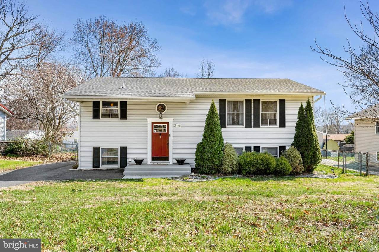 216 Courtney Drive - Photo 1