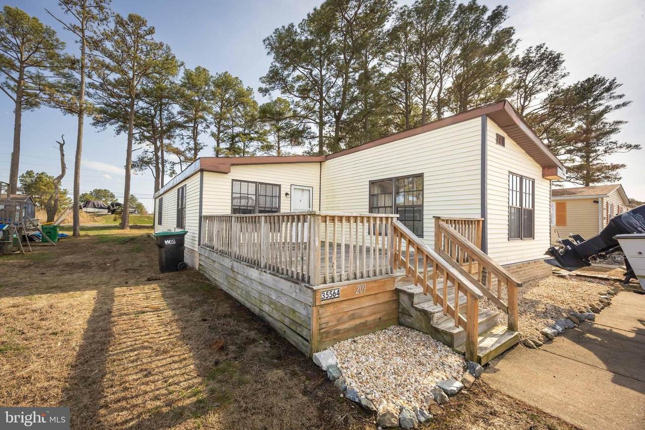 35564 Sussex Lane - Photo 1