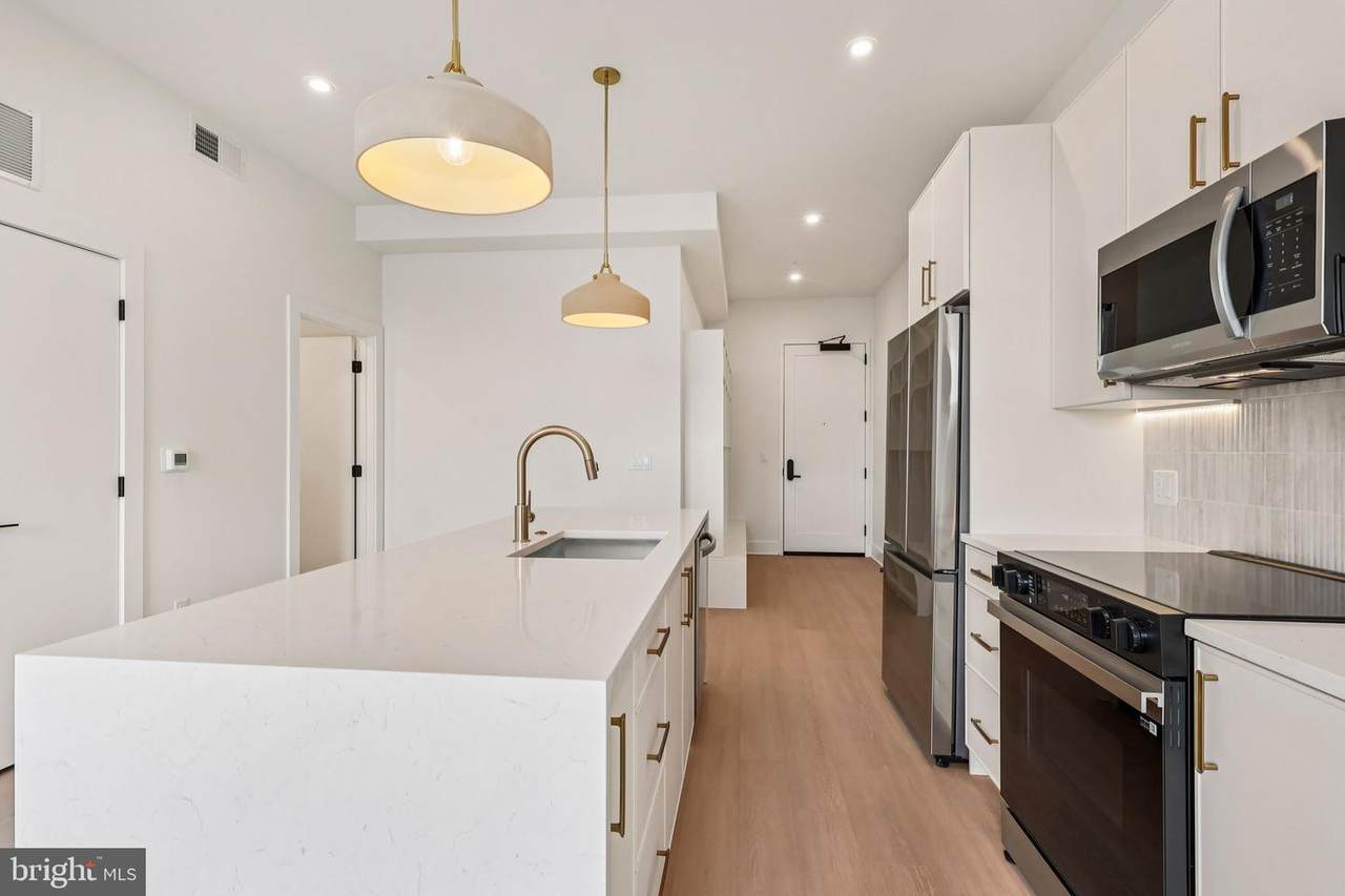 20-30 Allens Lane - Photo 1