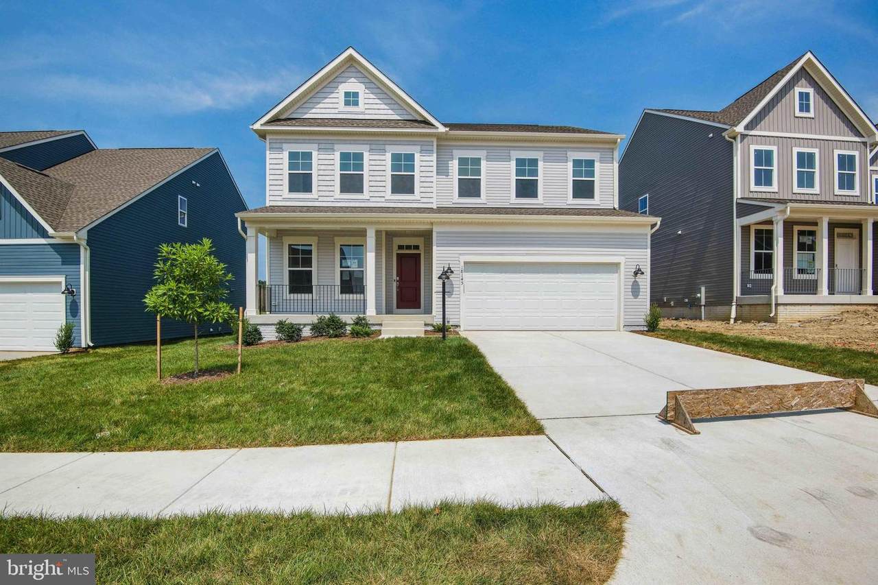 988 Barksdale Drive - Photo 1