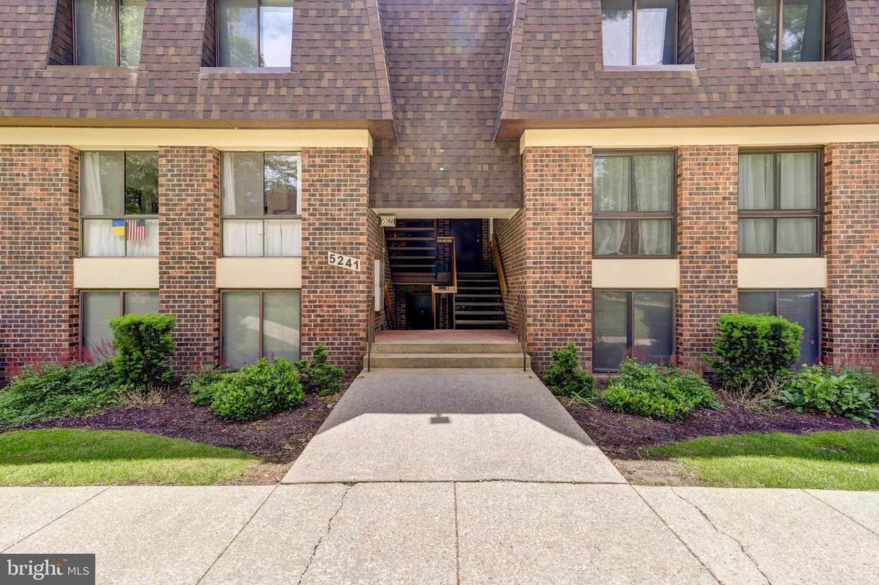 https://bt-photos.global.ssl.fastly.net/brightmls/1280_boomver_1_804717087860-2.jpg