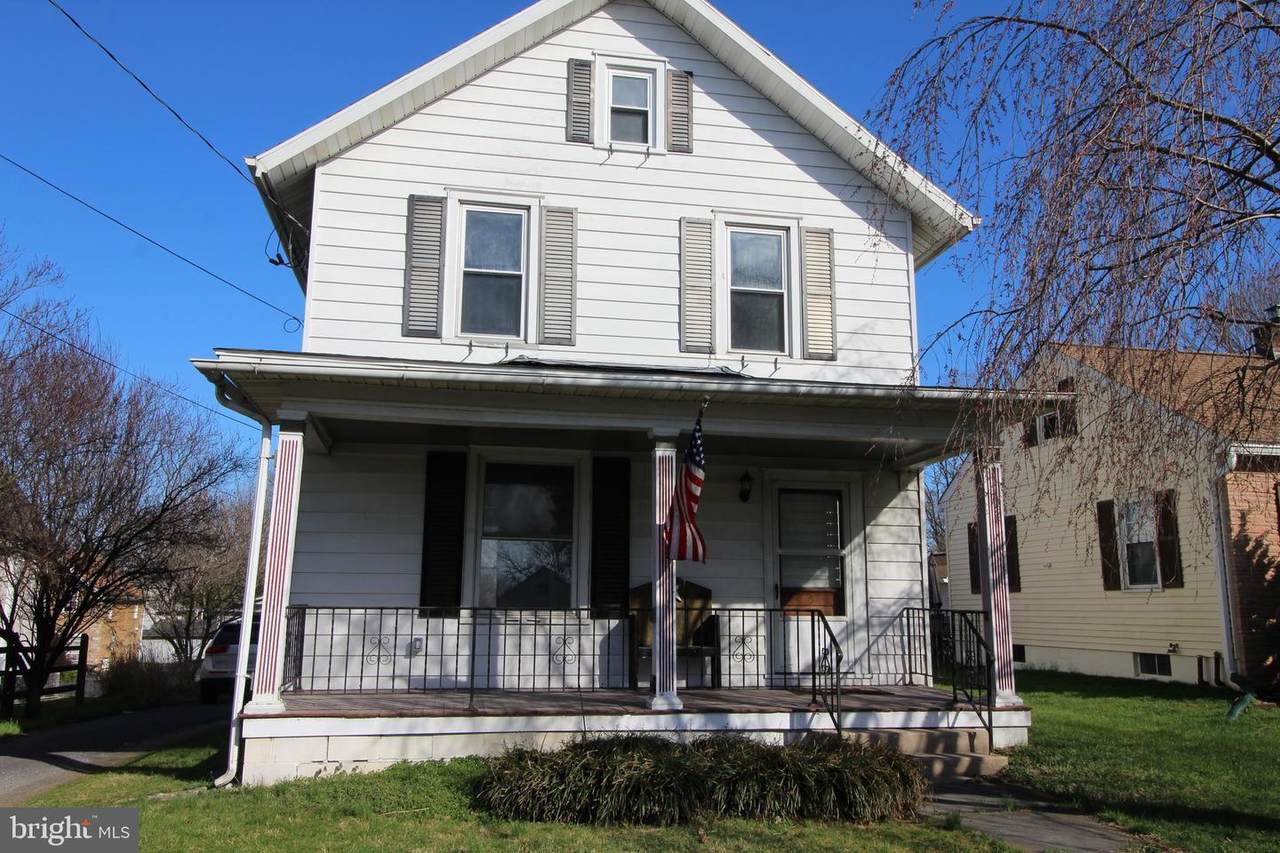 5 Singer Avenue - Photo 1