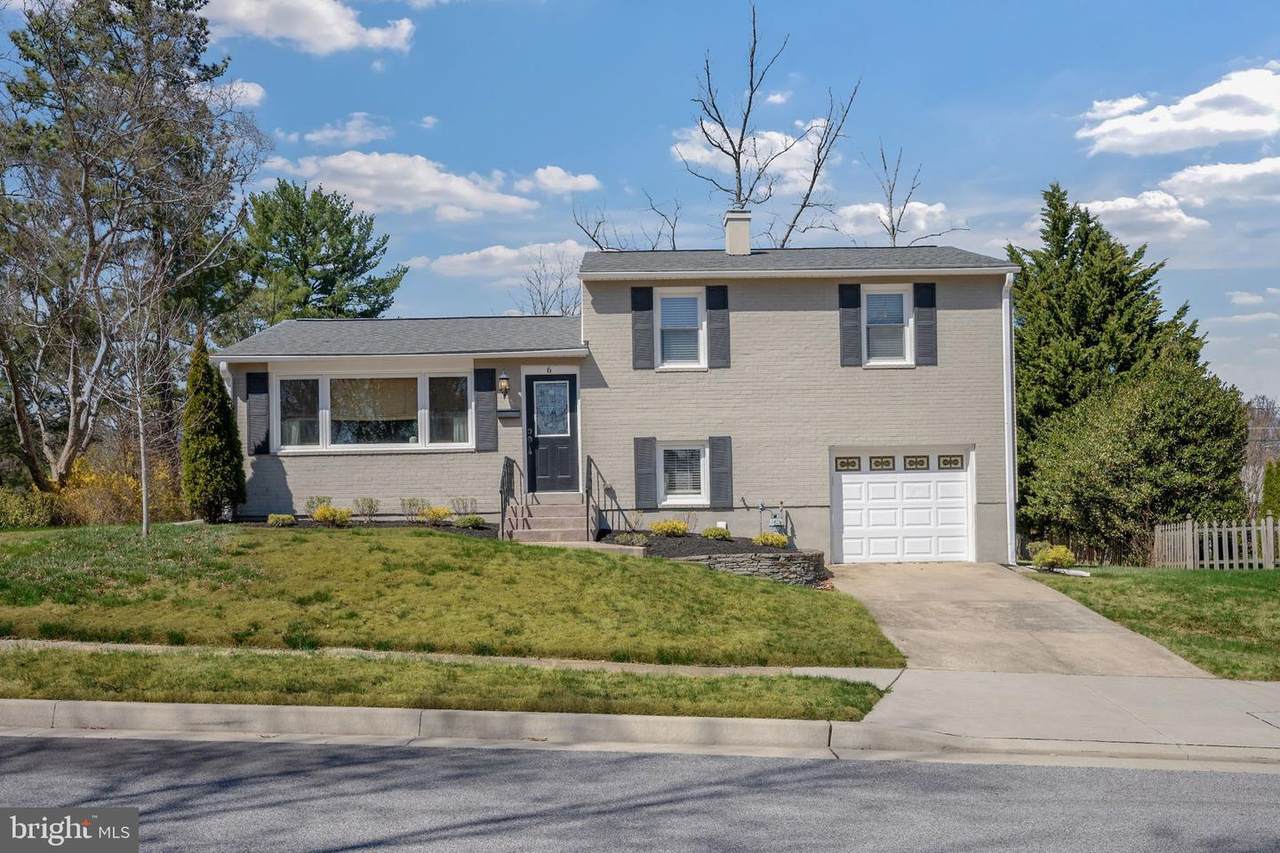 6 Pickett Road - Photo 1