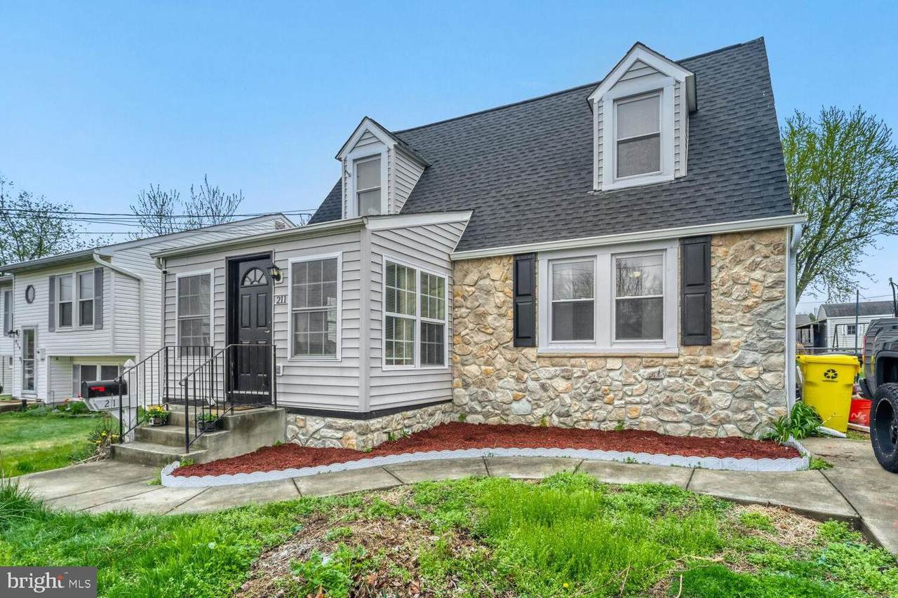 211 Lake Road - Photo 1