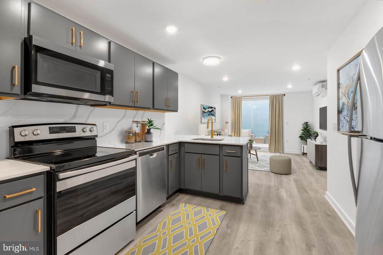2046 Lehigh Avenue - Photo 1