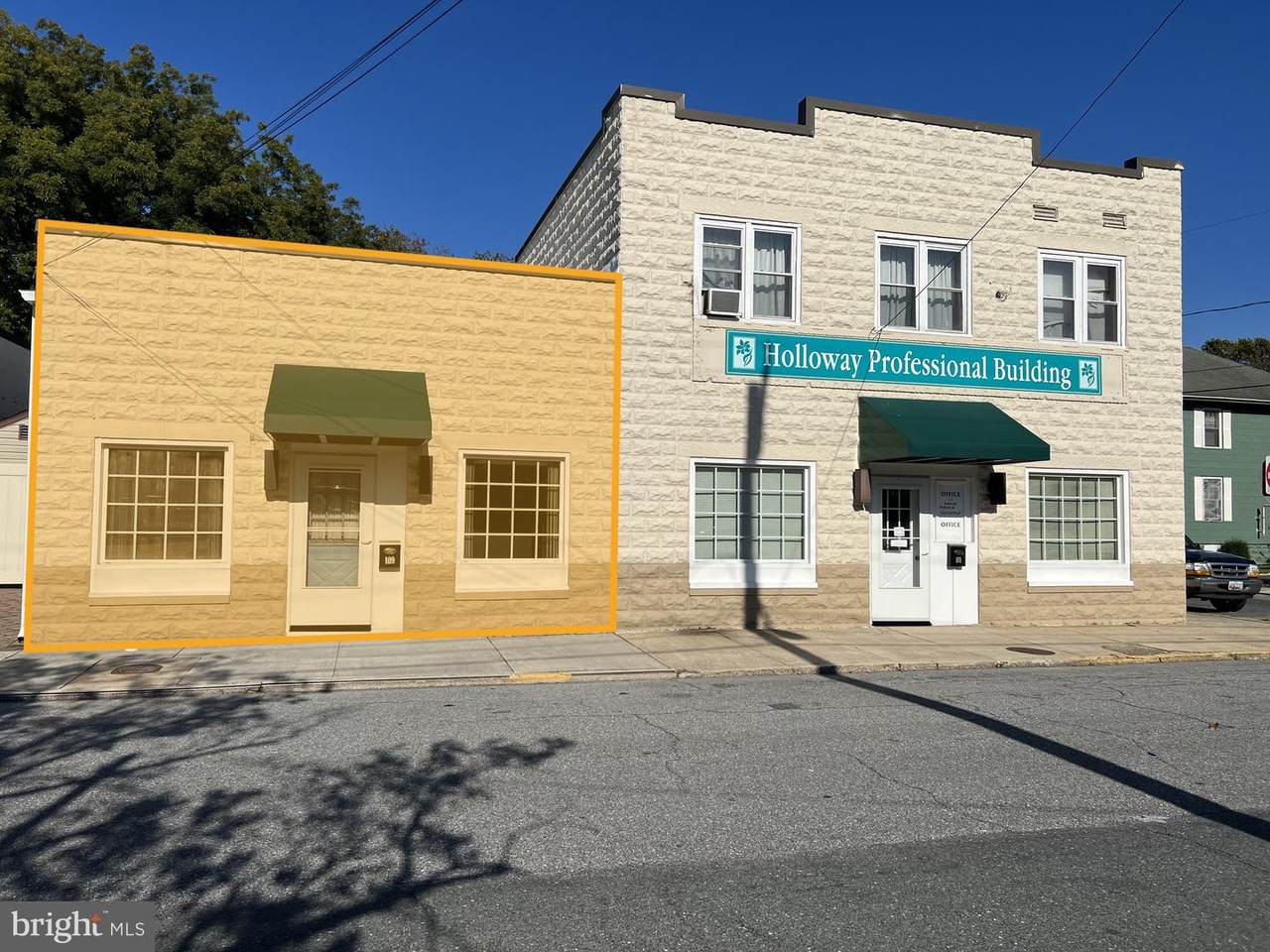 109 Vine Street - Photo 1