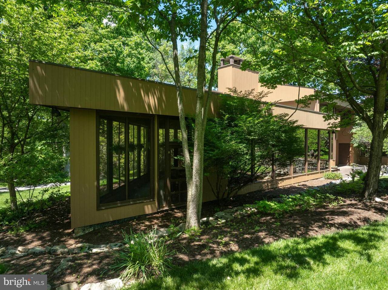 602 Windmill Road - Photo 1