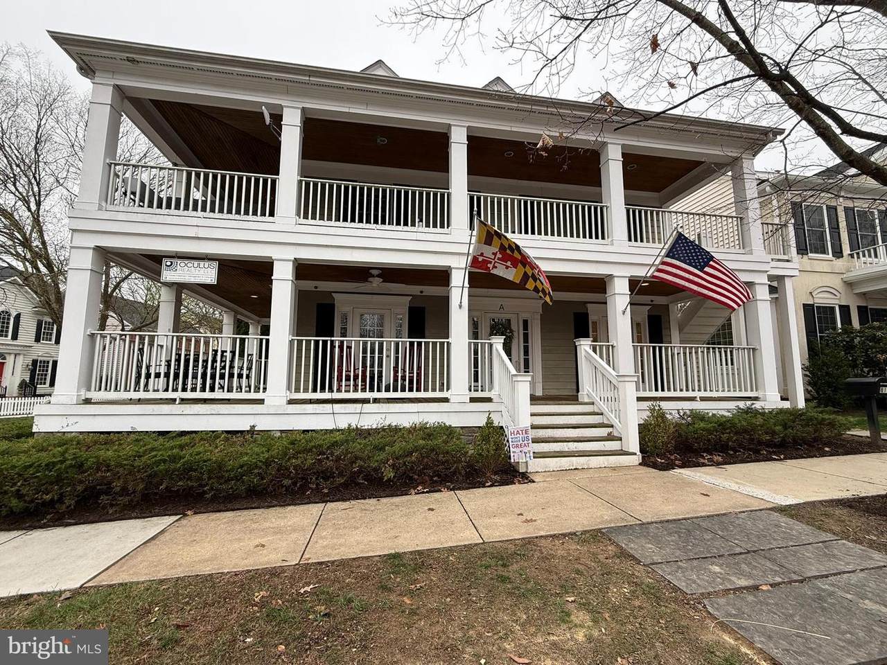 817 Linslade Street - Photo 1