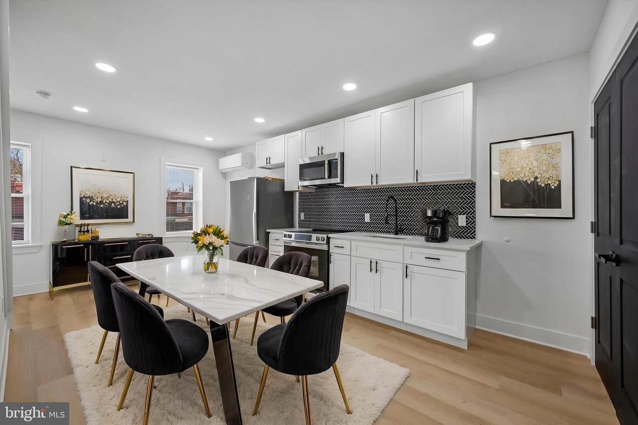 1911 Hunting Park Avenue - Photo 1