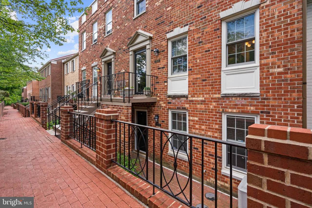 3231 Sutton Place - Photo 1