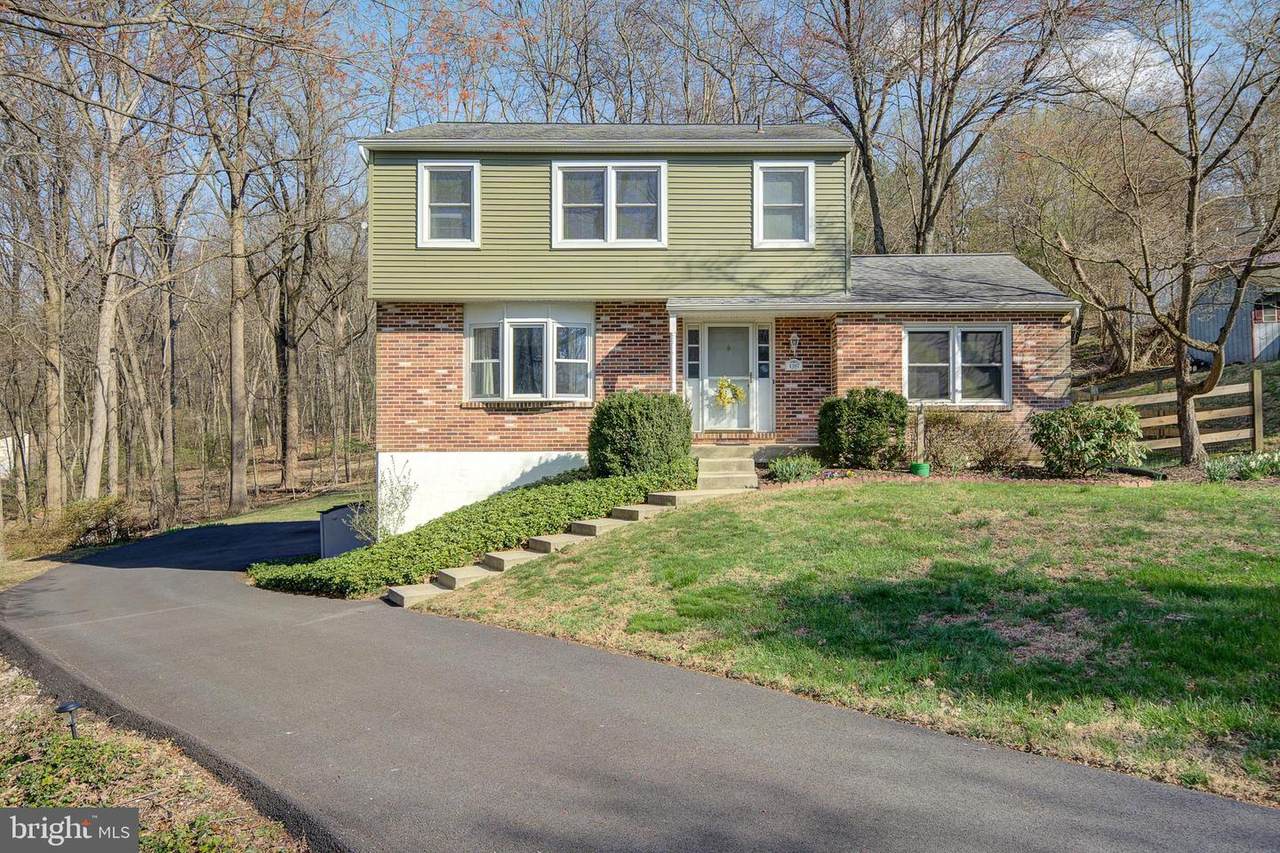 1307 Park View Lane - Photo 1