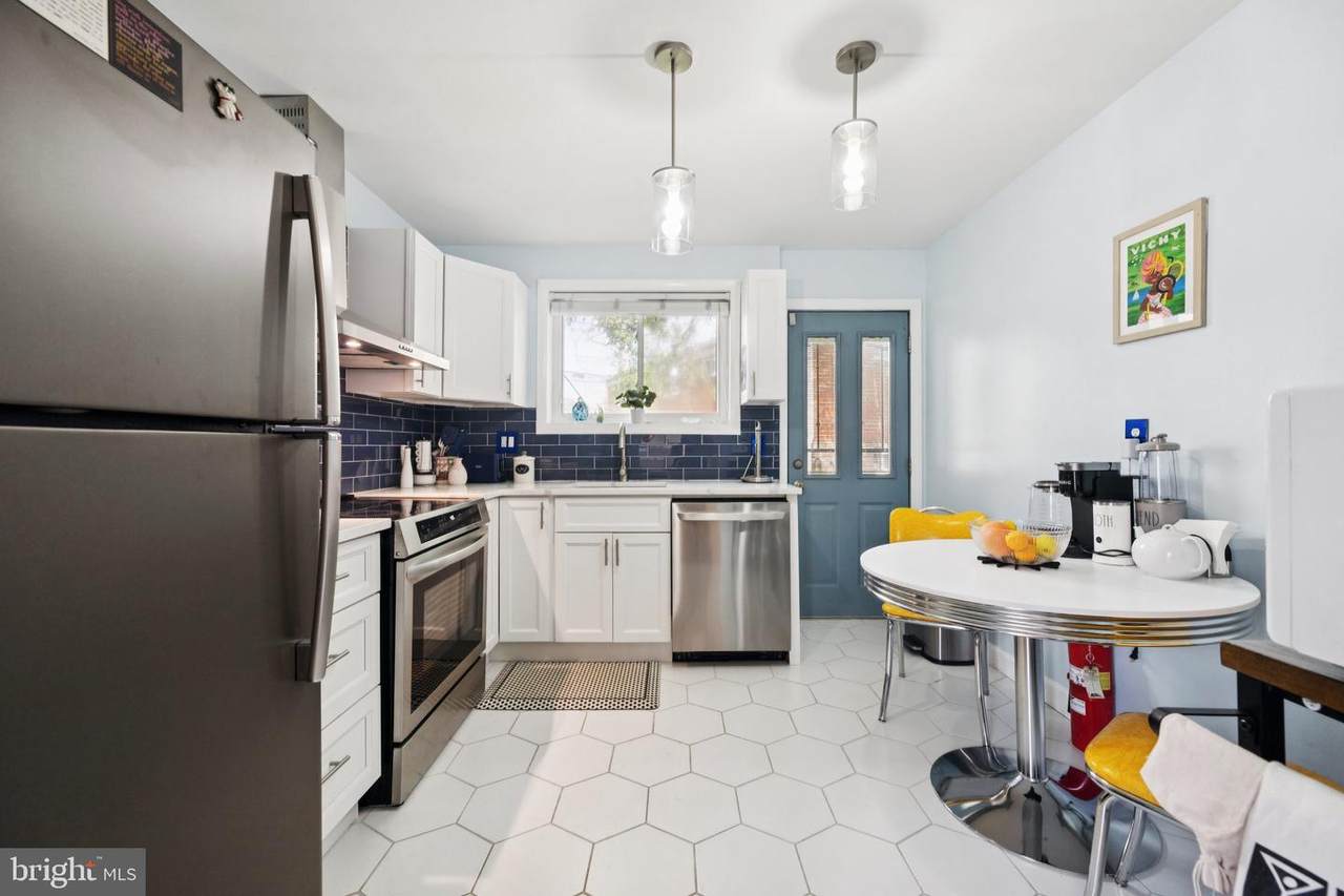 4329 H Street - Photo 1