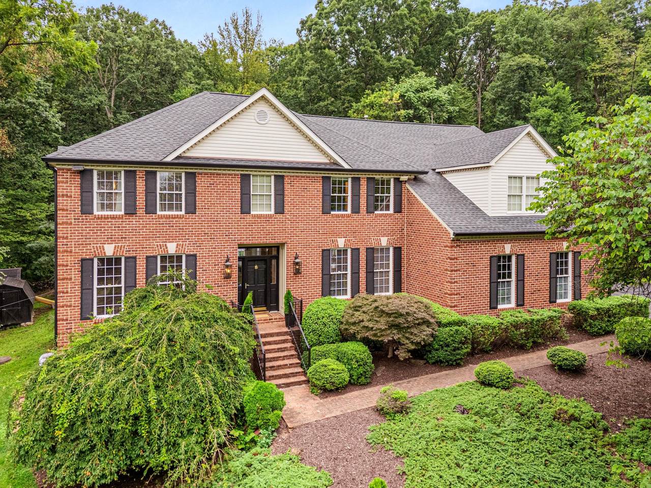 7534 Cannoneer Court - Photo 1