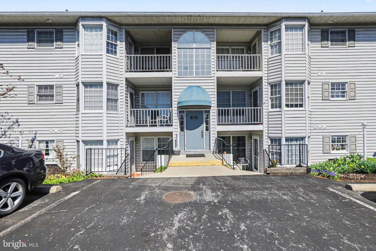 126 Portland Street - Photo 1