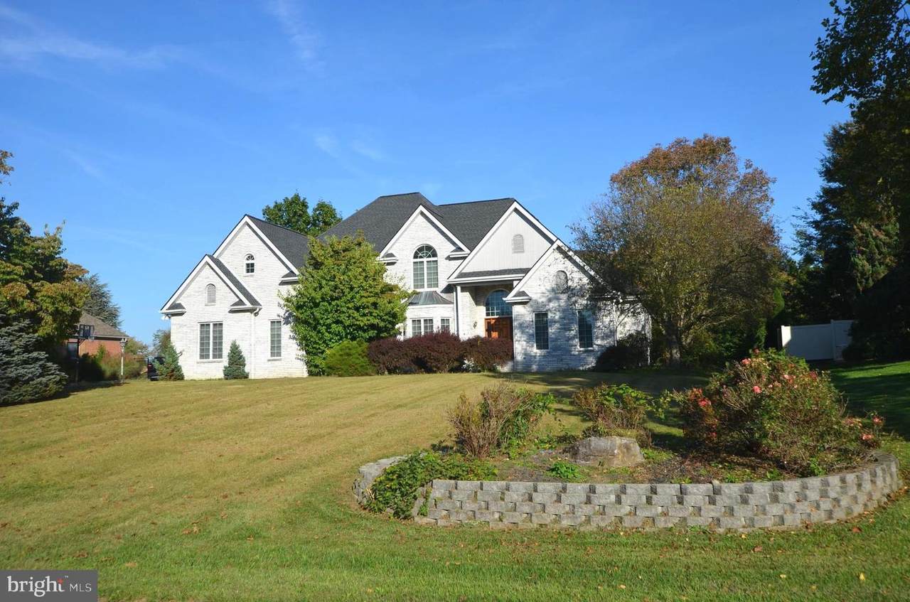 3280 Muirfield Drive - Photo 1