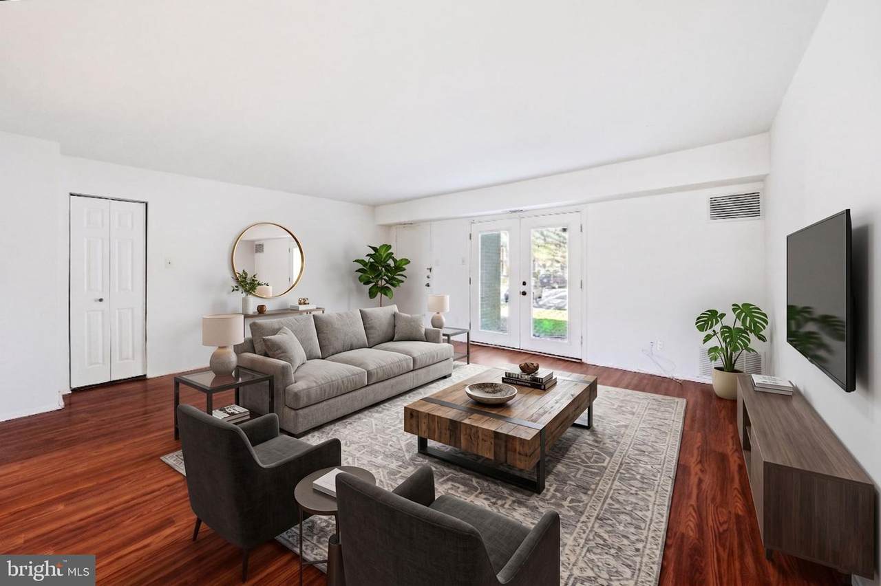 1294 Cooper Street - Photo 1