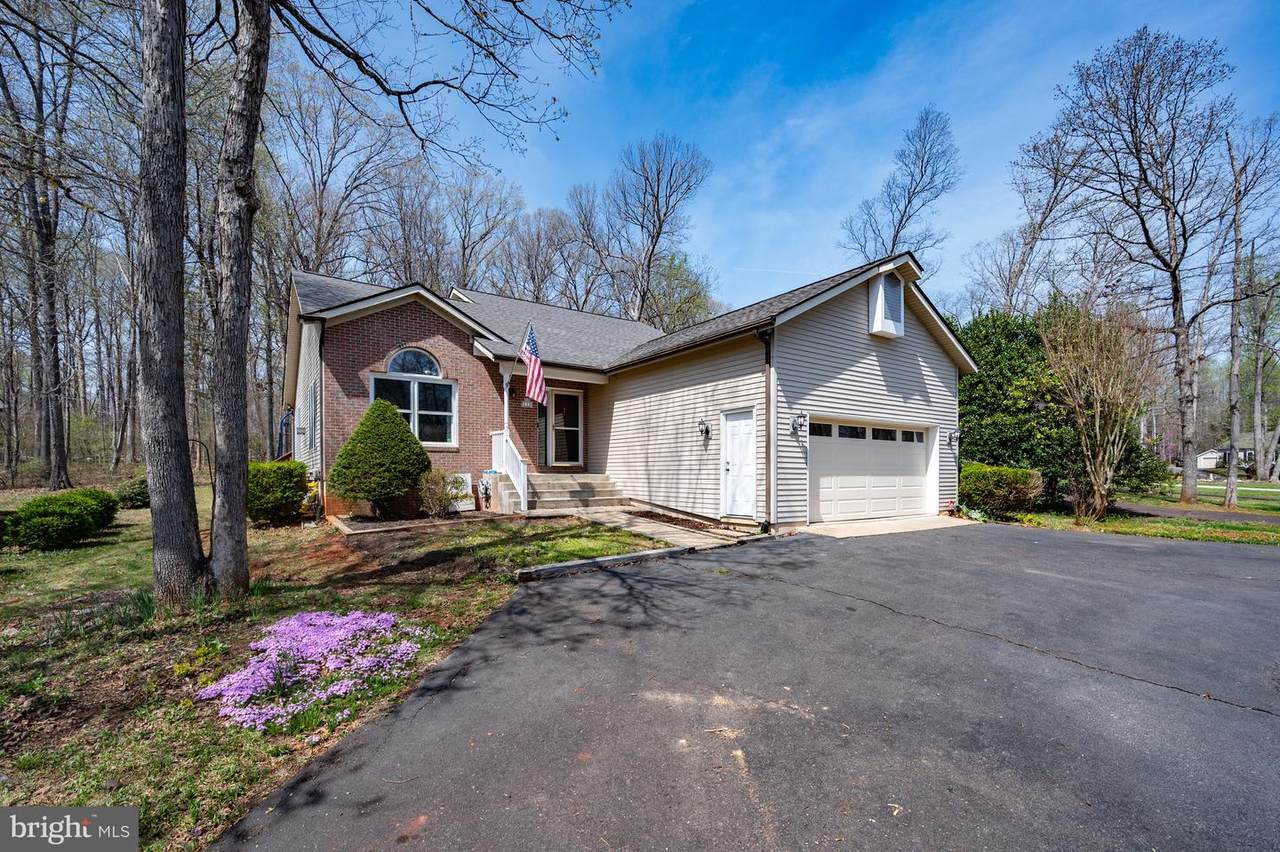 110 Saylers Creek Road - Photo 1