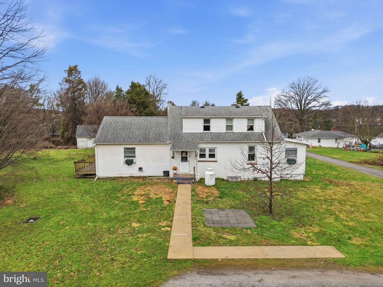 268 Ellicott Road - Photo 1