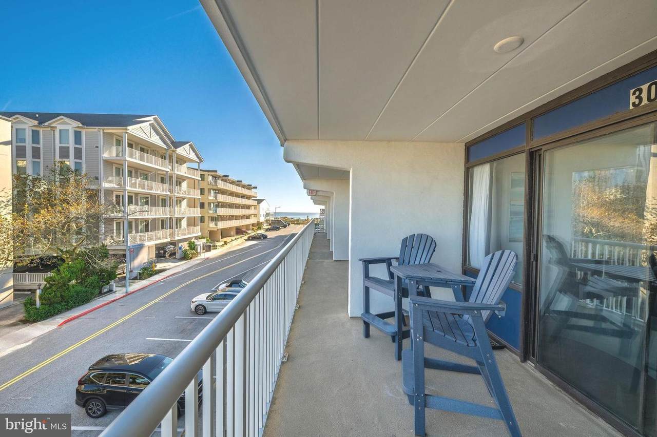 15 35TH Street - Photo 1