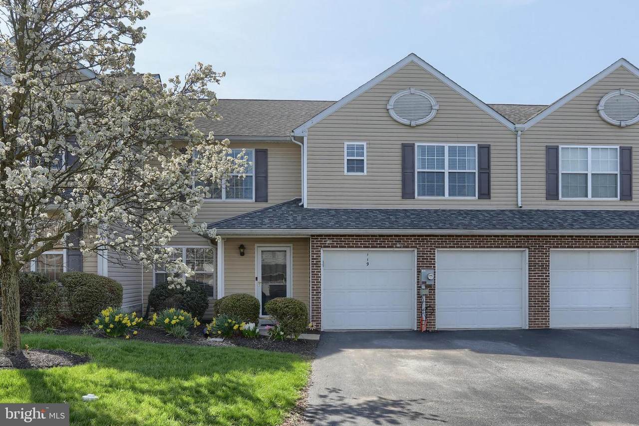 119 Merlin Drive - Photo 1