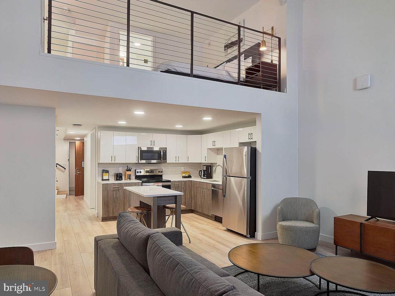 https://bt-photos.global.ssl.fastly.net/brightmls/1280_boomver_1_804733558936-2.jpg