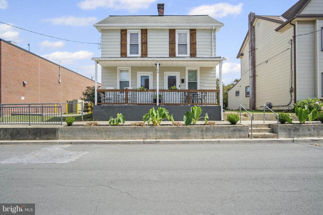 104 Locust Street - Photo 1