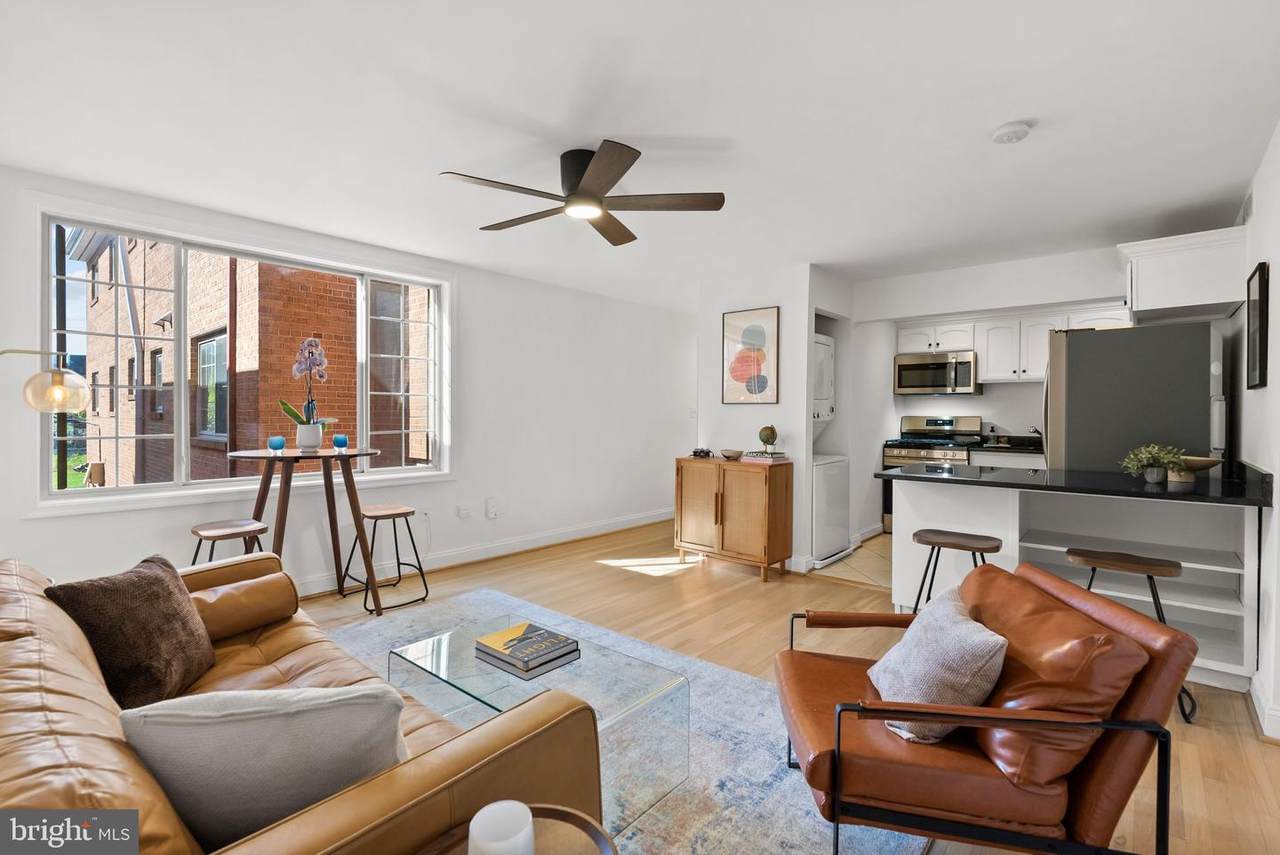 718 Park Road - Photo 1