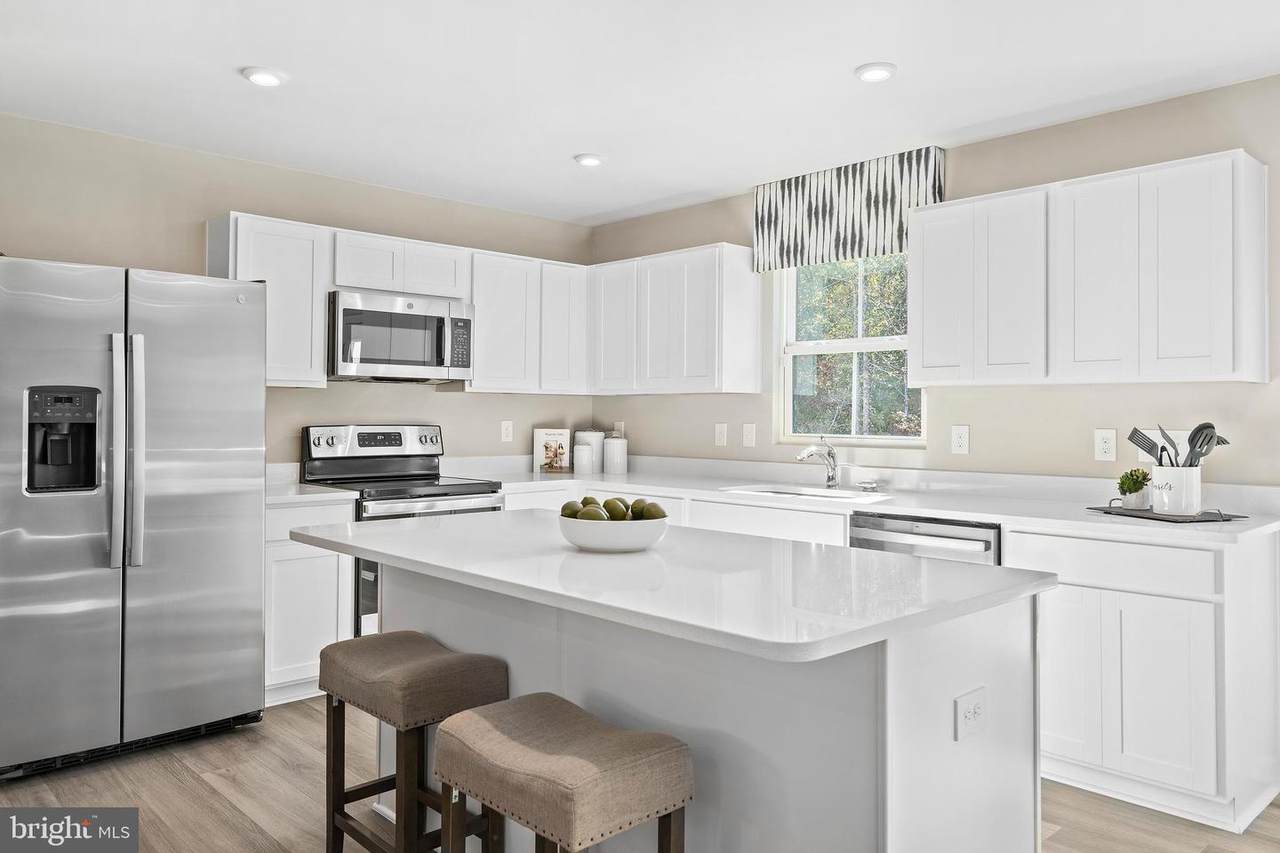 1753CB Mutual Drive - Photo 1