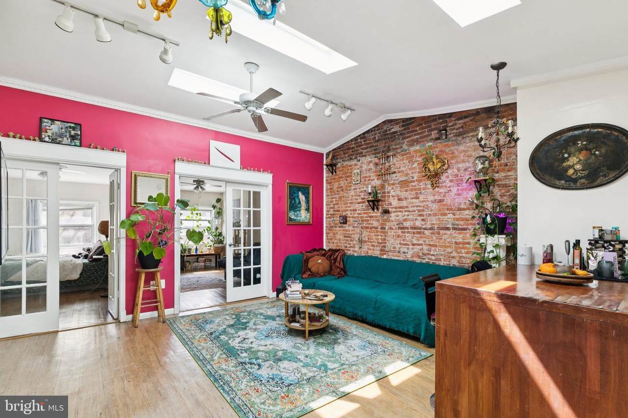 1333 Pine Street - Photo 1