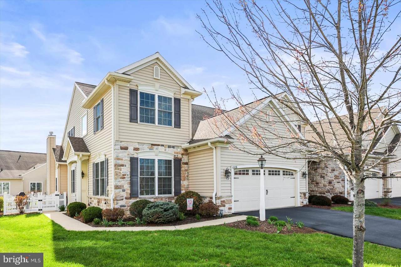 1006 Wintergreen Drive - Photo 1