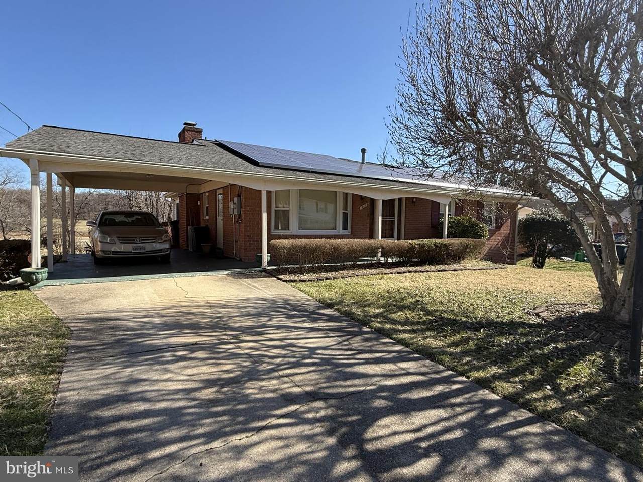 10106 Kathleen Drive - Photo 1