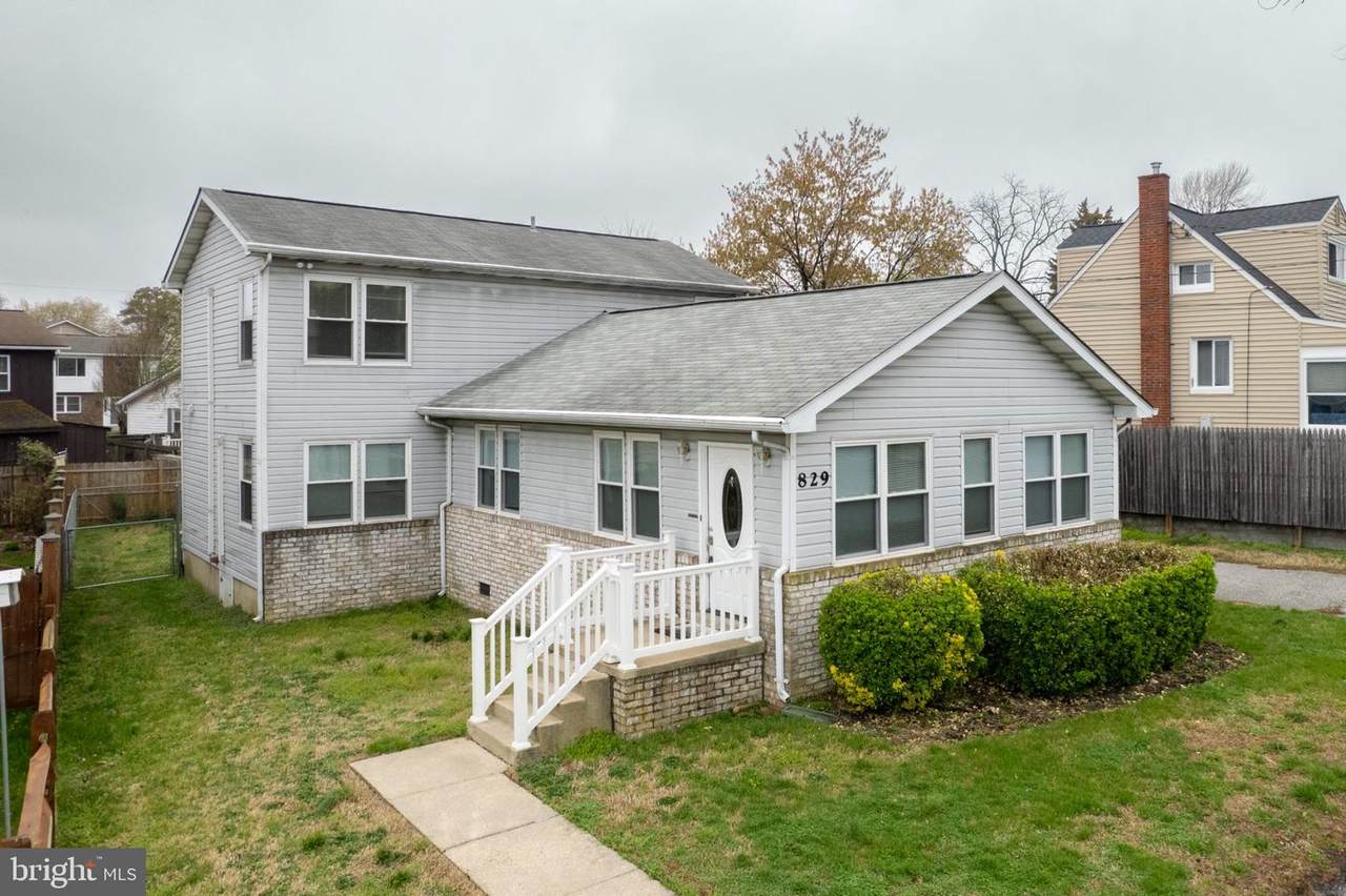 829 Shore Drive - Photo 1
