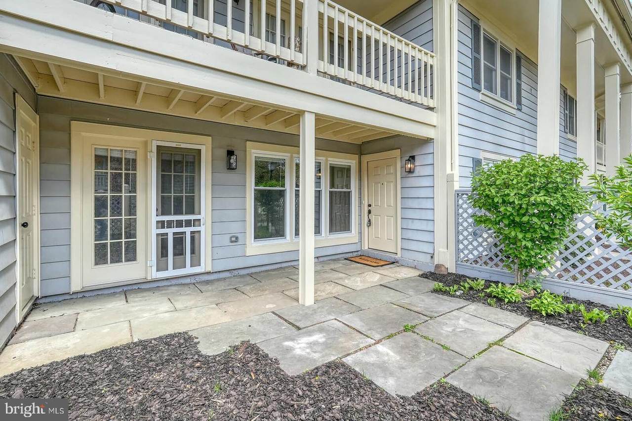 20527 Shadyside Way - Photo 1