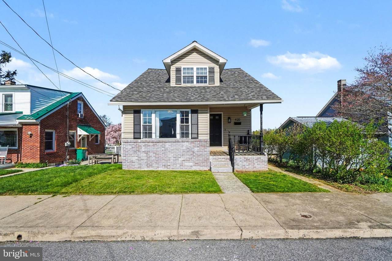 420 Fairview Avenue - Photo 1