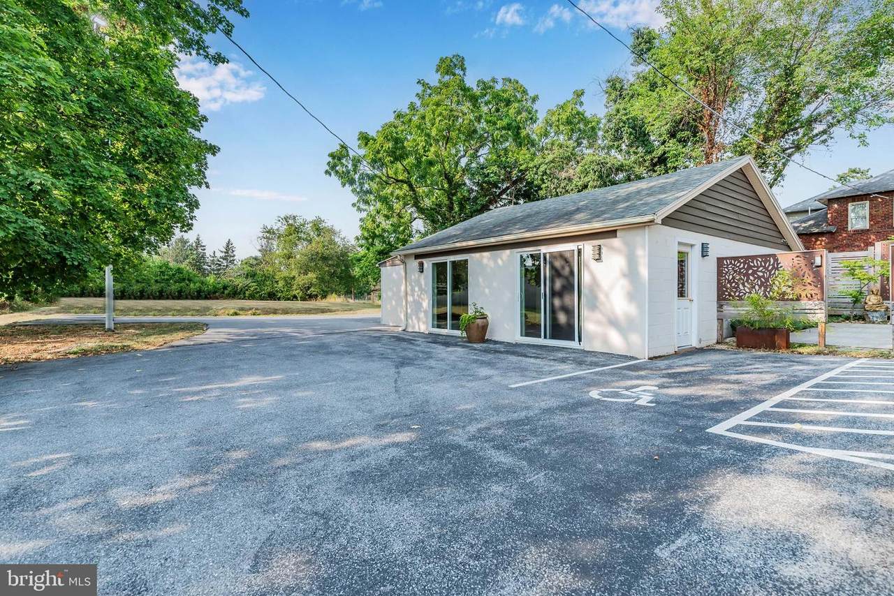 5015 Trindle Road - Photo 1
