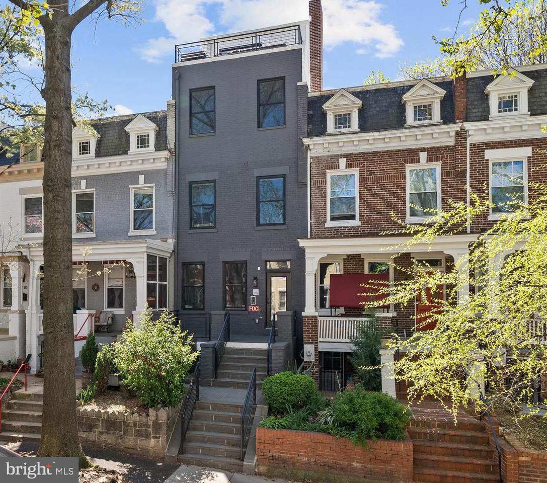 1714 Euclid Street - Photo 1