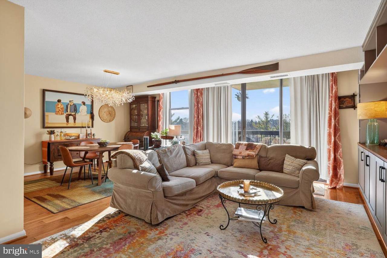 1016 Wayne Street - Photo 1