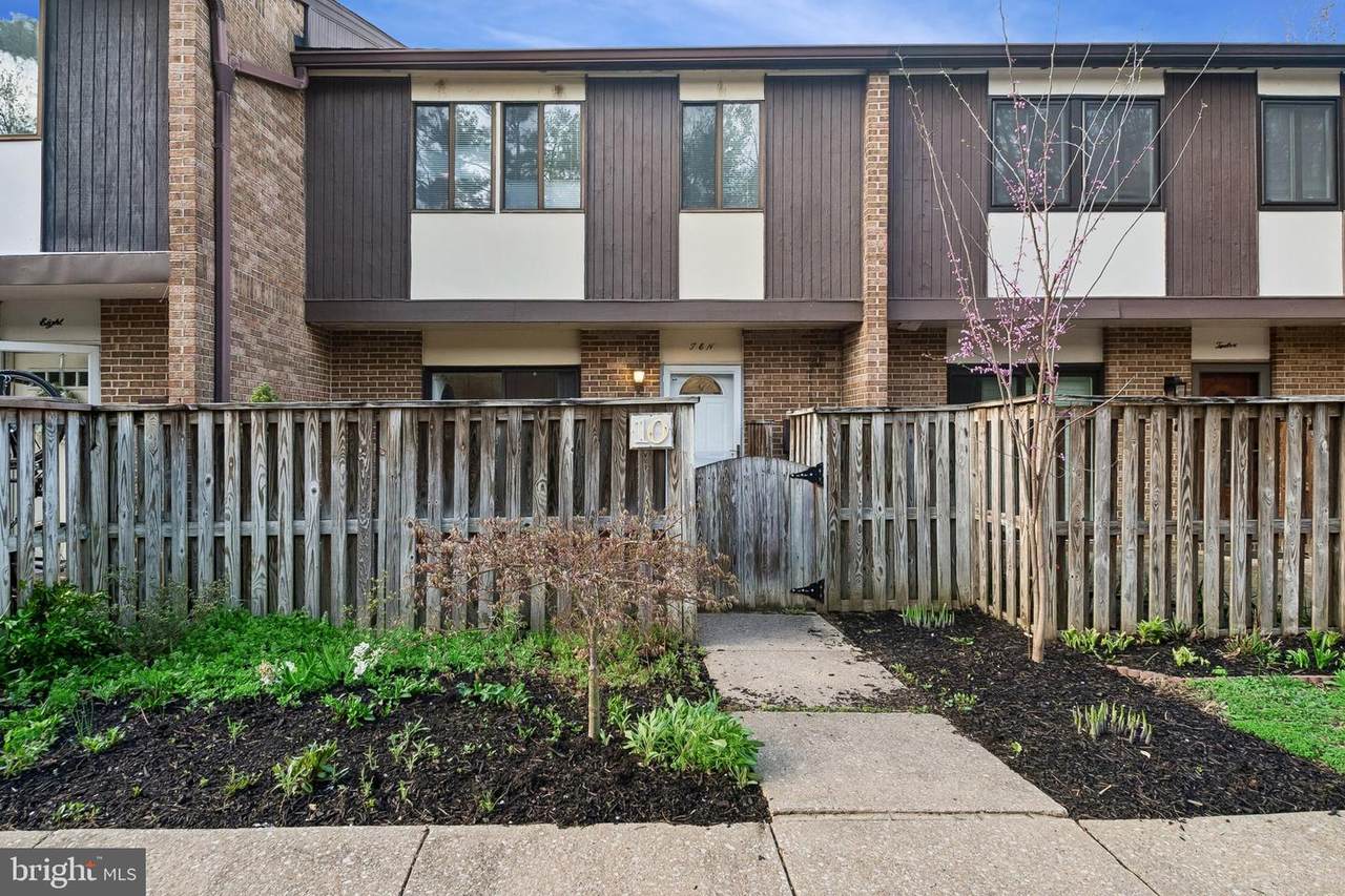 10 Pine Bark Court - Photo 1