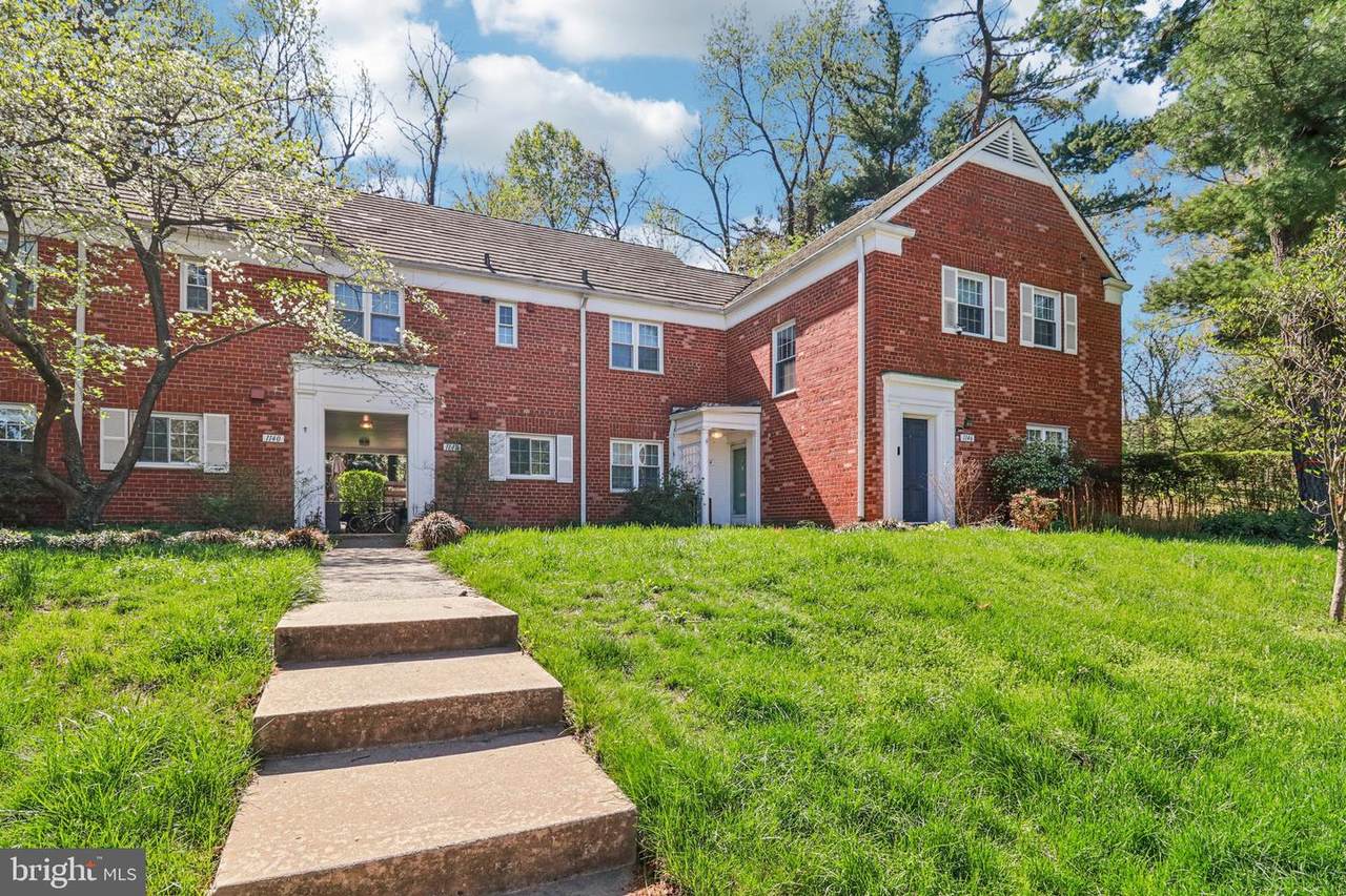 1144 Valley Drive - Photo 1