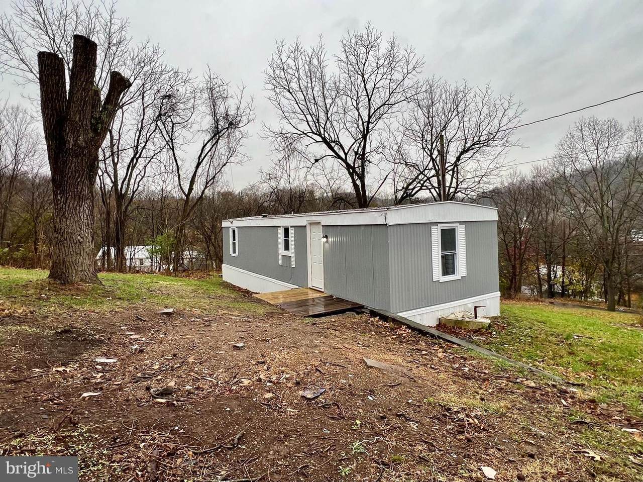 20 Laurel Hill - Photo 1