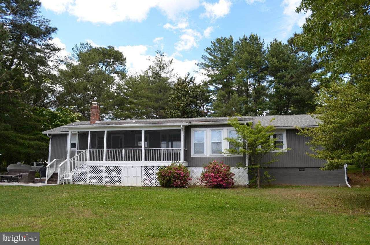 47898 Waterview Drive - Photo 1