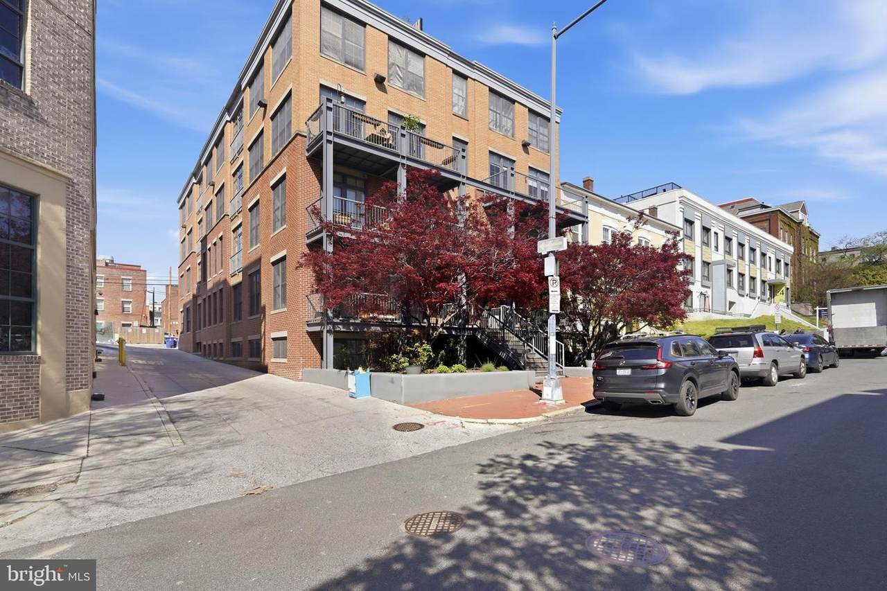 2412 17TH Street - Photo 1