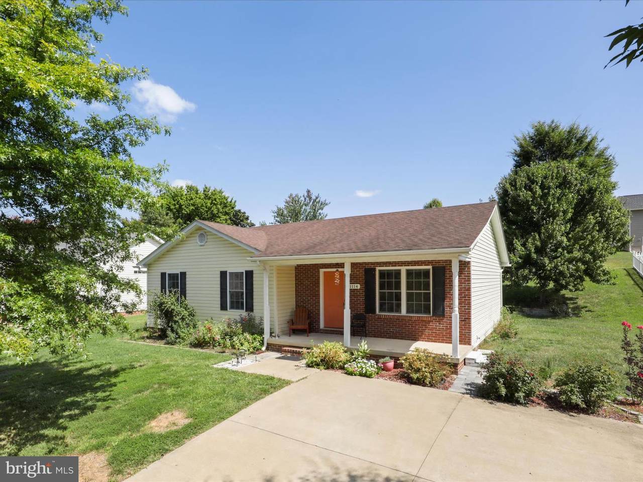 1114 Ashby Street - Photo 1