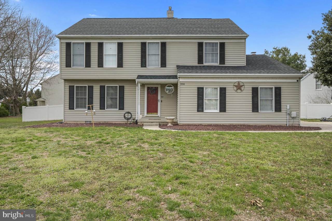200 Eagle Crest Drive - Photo 1