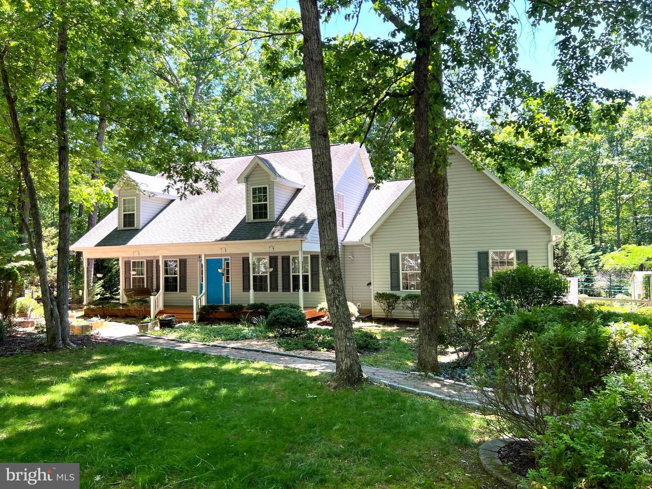 724 Mitchell Point Road - Photo 1